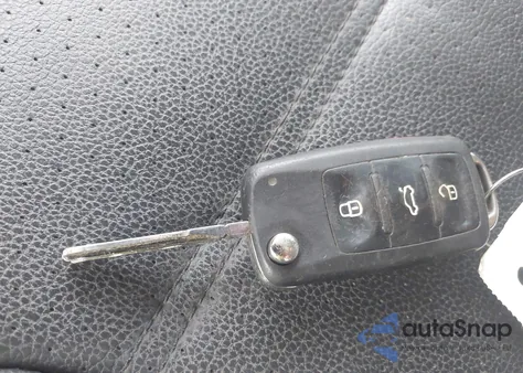 2014 Volkswagen Jetta 1.8T Se из США, поврежденный, VIN 3VWD07AJ6EM353992